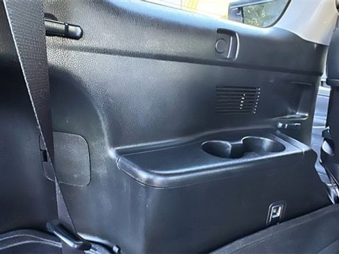 Used 2017 Toyota Highlander Limited image 42