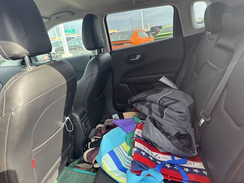 Used 2018 Jeep Compass Trailhawk w/ Leather Interior Group image 14