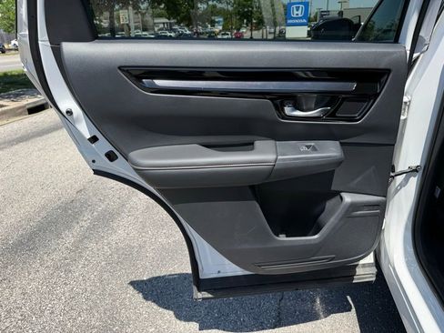 Used 2025 Honda CR-V Sport Touring image 35