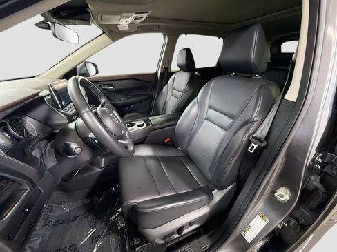 Used 2023 Nissan Rogue SV w/ SV Premium B Package AWD/4WD image 21