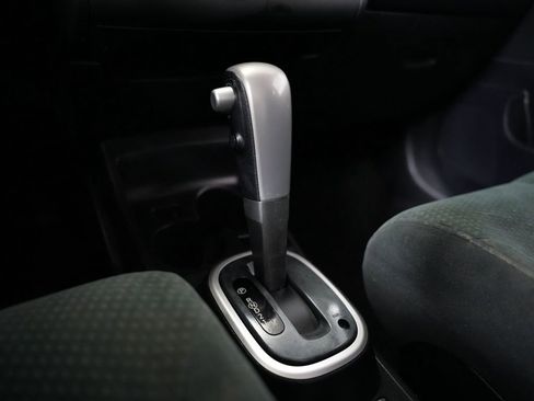 Used 2012 Nissan Versa 1.8 S image 21