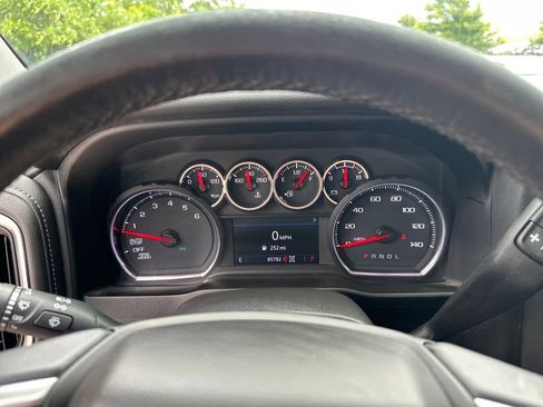 Used 2020 Chevrolet Silverado 1500 LT Trail Boss AWD/4WD image 22