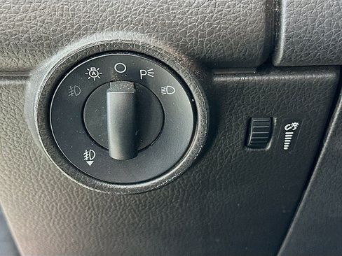 Used 2010 Ford Edge SEL AWD/4WD image 10