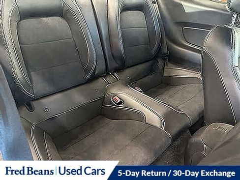 Used 2018 Ford Mustang Shelby GT350 w/ Convenience Package image 28