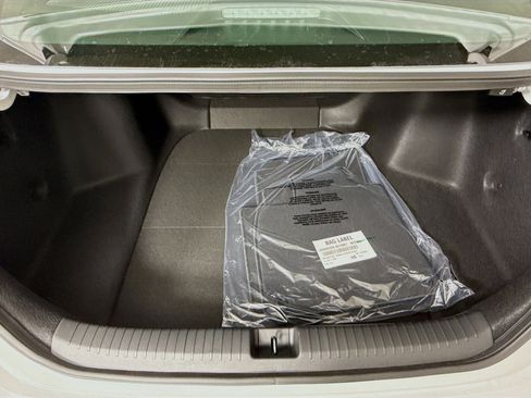 New 2025 Honda Accord LX image 30