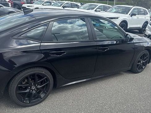 Used 2023 Honda Civic Sport image 15