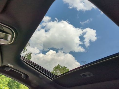 New 2025 Jeep Grand Cherokee L Laredo w/ Luxury Tech Group I image 19