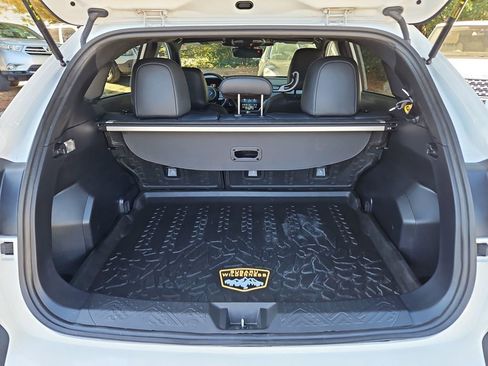 Used 2024 Subaru Crosstrek 2.5i Wilderness w/ Wilderness Package image 31