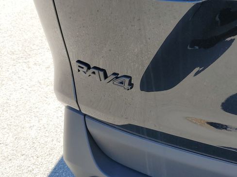 Certified 2025 Toyota RAV4 XLE w/ Convenience Package image 7