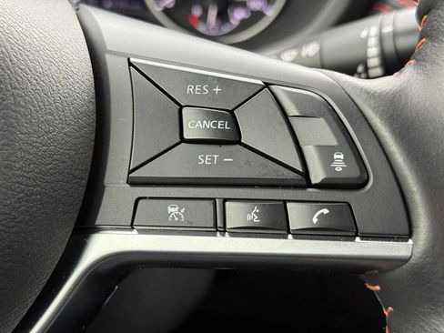 Used 2024 Nissan Sentra SR w/ SR Premium Package image 29