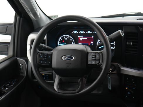 Used 2024 Ford F250 XLT AWD/4WD image 14