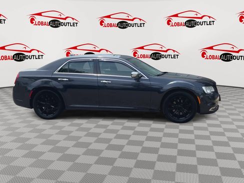 Used 2015 Chrysler 300 C w/ Light Group AWD/4WD image 9