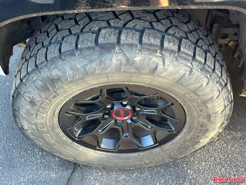 Used 2025 Toyota 4Runner TRD Pro AWD/4WD image 7