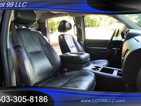 Used 2013 Chevrolet Silverado 2500 LT w/ Interior Plus Package AWD/4WD image 20
