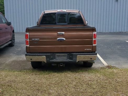 Used 2011 Ford F150 Lariat w/ Lariat Chrome Pkg RWD image 6