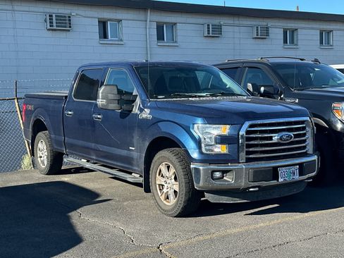 Used 2015 Ford F150 XLT w/ Equipment Group 302A Luxury AWD/4WD image 3