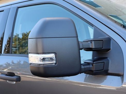 New 2026 Ford F250 XLT w/ FX4 Off-Road Package image 18