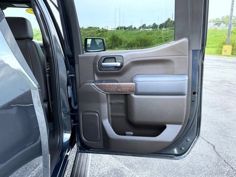 Certified 2021 GMC Sierra 1500 Denali w/ Denali Ultimate Package AWD/4WD image 19