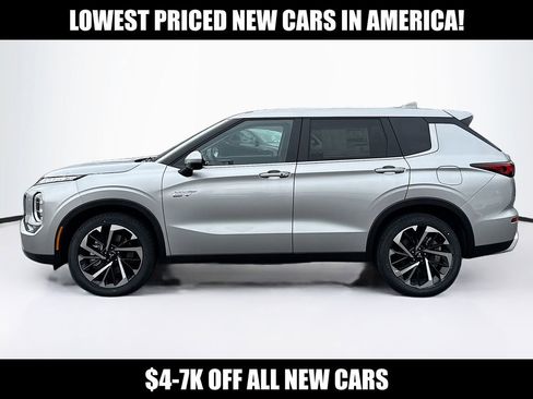 New 2025 Mitsubishi Outlander SE AWD/4WD image 4