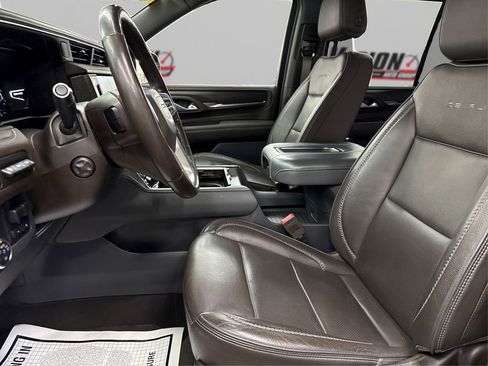 Used 2022 GMC Yukon Denali w/ Max Trailering Package image 9