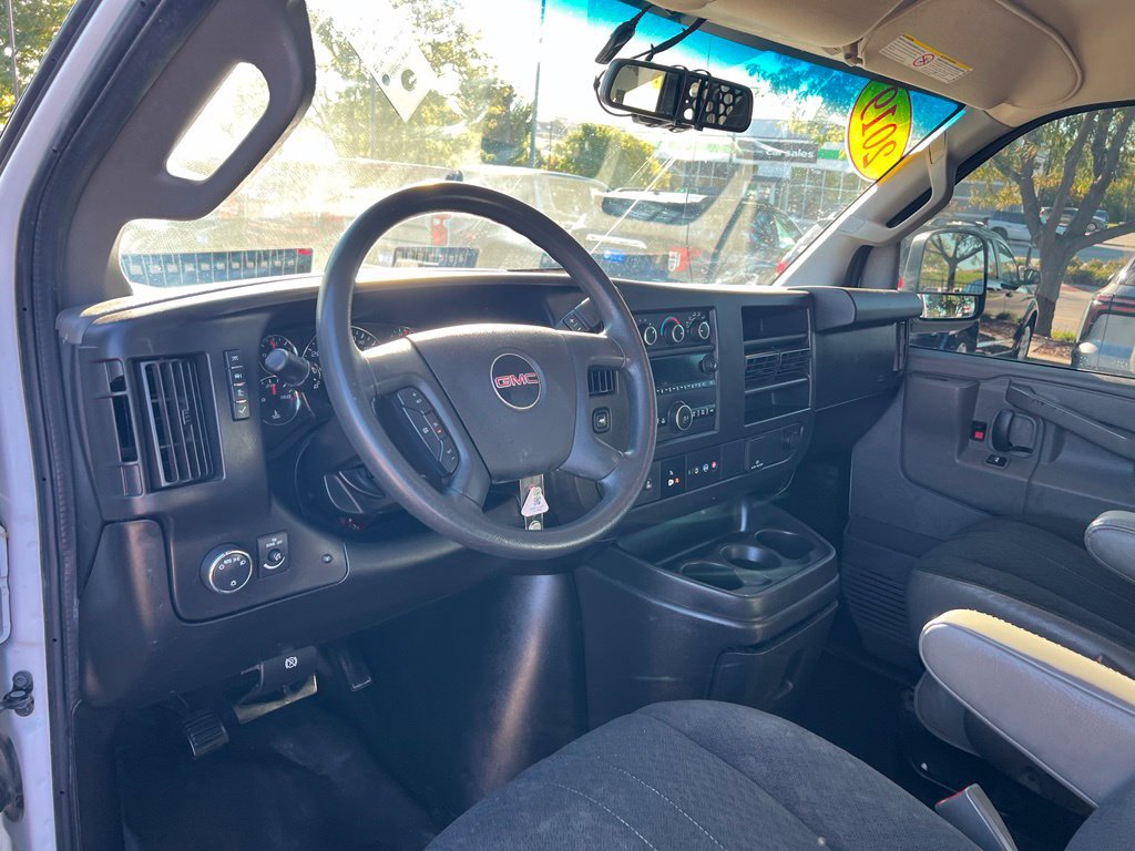 Used 2019 GMC Savana 2500 w/ Driver Convenience Package RWD image 18