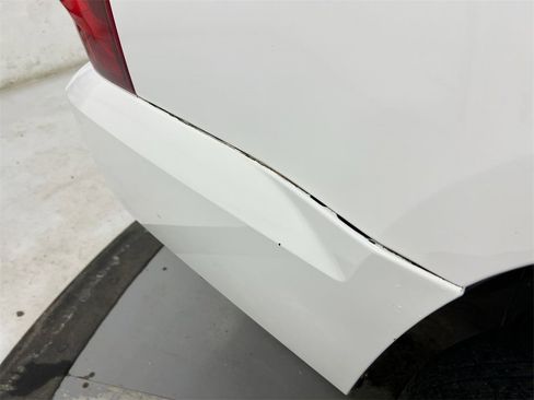 Used 2014 Chevrolet Tahoe LT image 32