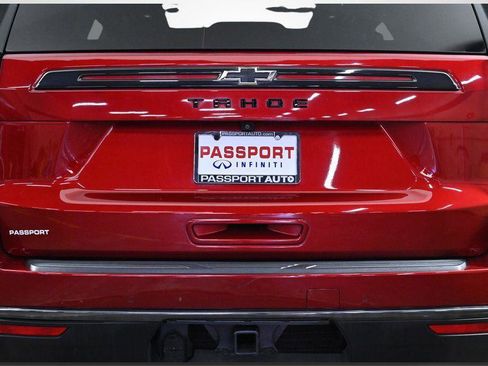 Used 2021 Chevrolet Tahoe Z71 w/ Luxury Package image 8