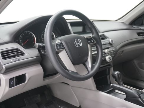 Used 2009 Honda Accord LX image 10
