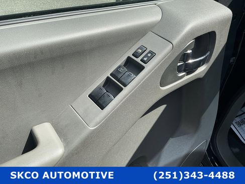 Used 2019 Nissan Frontier SV image 22