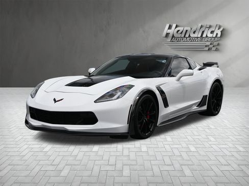 Used 2017 Chevrolet Corvette Grand Sport w/ Battery Protection Package RWD image 5