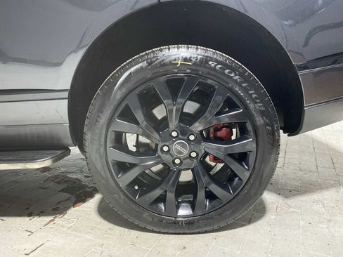 Used 2018 Land Rover Range Rover Supercharged AWD/4WD image 8