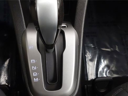 Used 2019 Chevrolet Sonic LT image 28