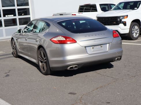 Used 2013 Porsche Panamera 4 image 19