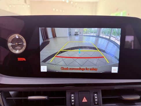 Certified 2025 Lexus ES 350 w/ Premium Package FWD image 24