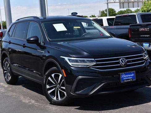 Used 2022 Volkswagen Tiguan S AWD/4WD image 2