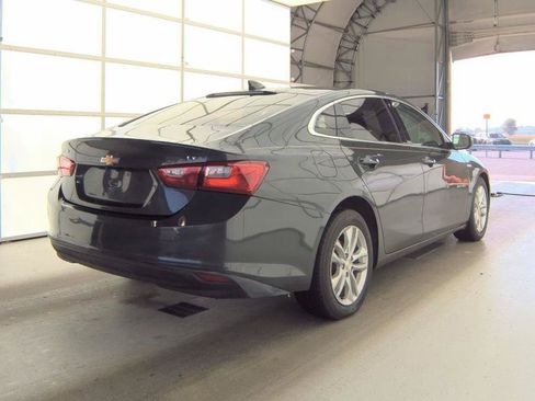 Used 2018 Chevrolet Malibu LT FWD image 6