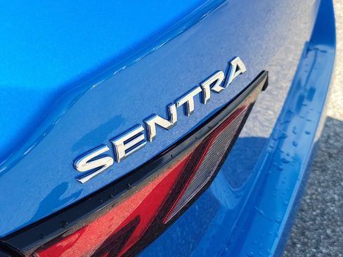 Used 2024 Nissan Sentra SV FWD image 6
