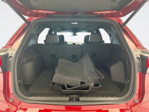 Used 2022 Chevrolet Equinox RS w/ RS Leather Package AWD/4WD image 19