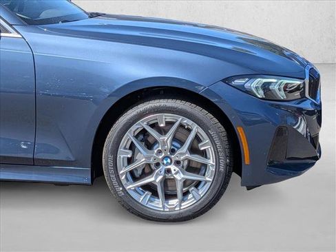 New 2026 BMW 330i xDrive Sedan w/ Premium Package AWD/4WD image 10