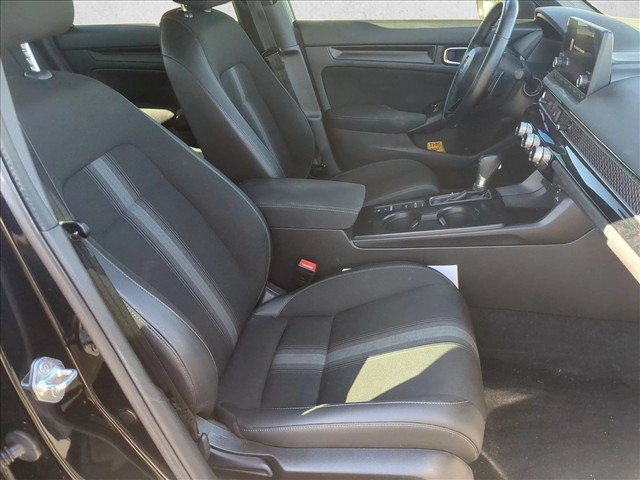 Used 2023 Honda Civic Sport image 19