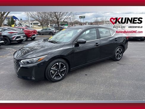 Used 2025 Nissan Sentra SV image 9