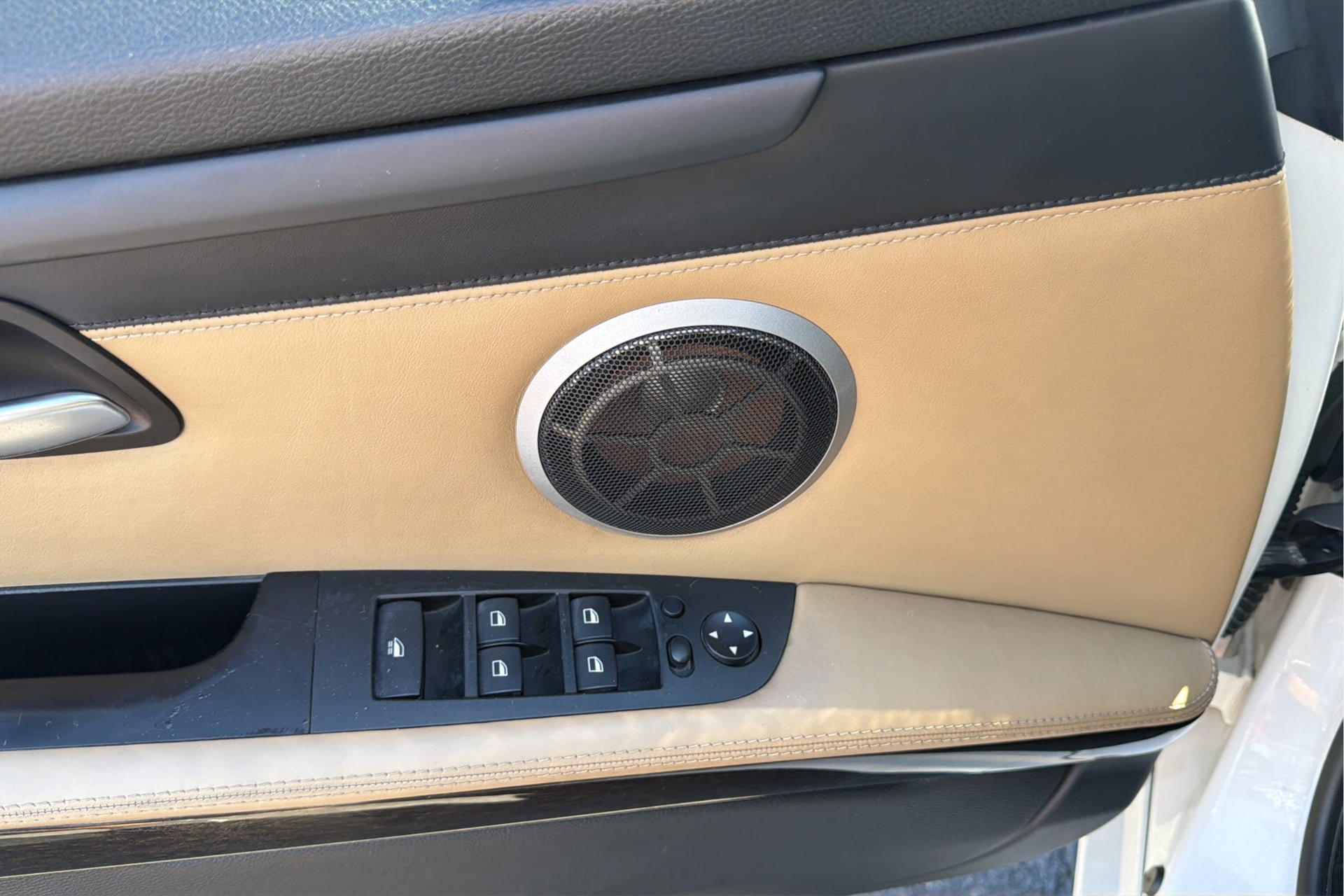Used 2009 BMW M3 Convertible RWD image 21