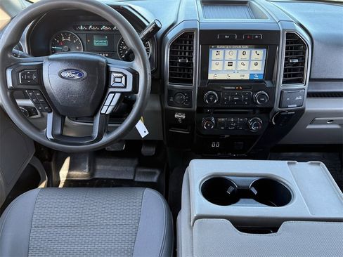 Used 2018 Ford F150 XLT image 10