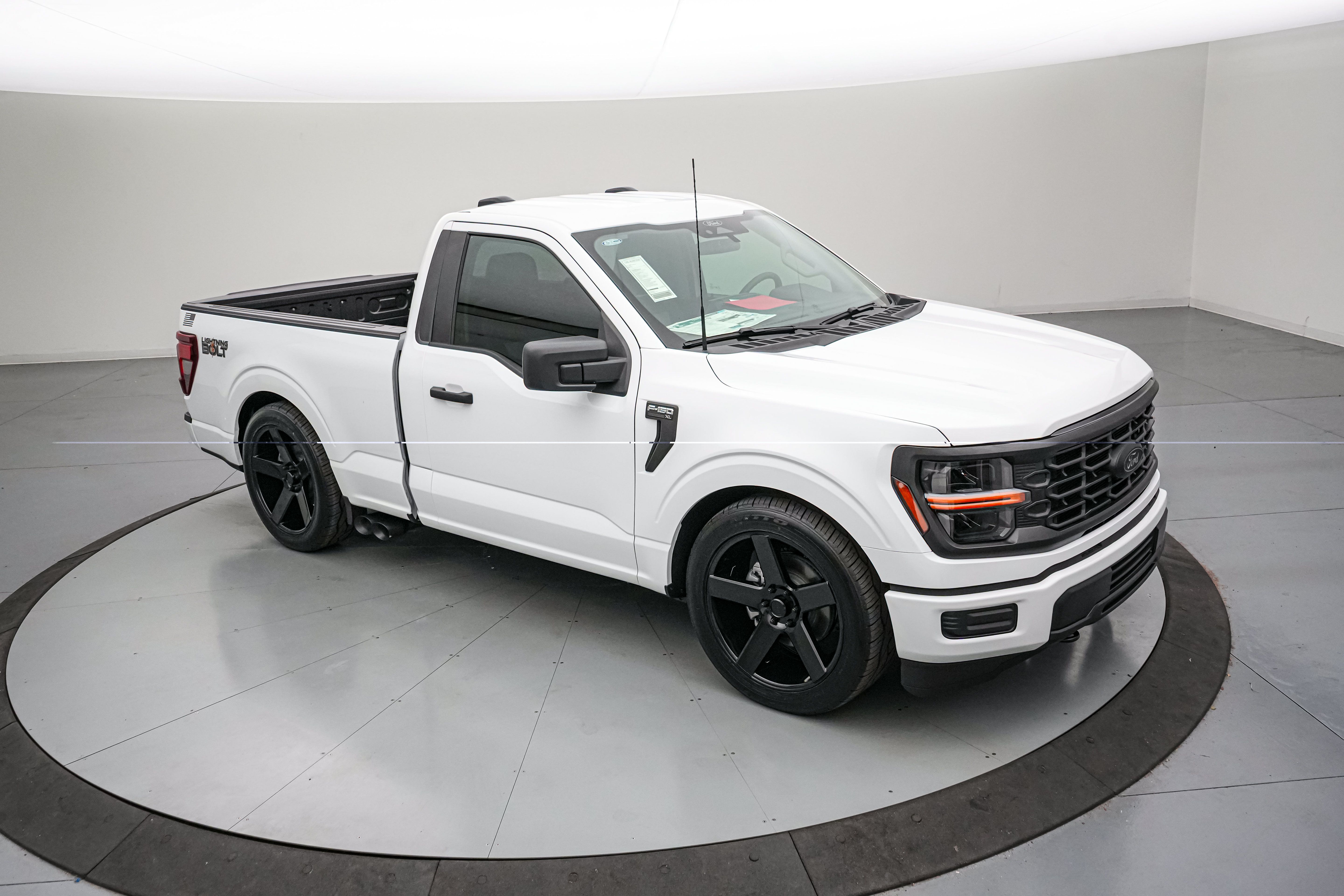 New 2026 Ford F150 XL AWD/4WD image 3