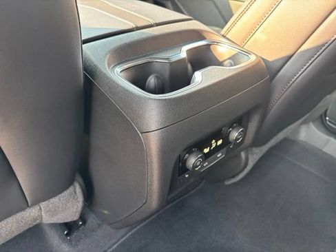 New 2026 Chevrolet Traverse RS FWD image 23