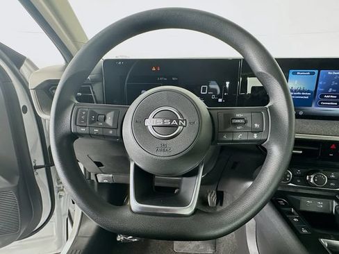Used 2026 Nissan Kicks S FWD image 15