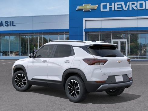 New 2026 Chevrolet TrailBlazer LT w/ LT Cold Weather Package AWD/4WD image 3