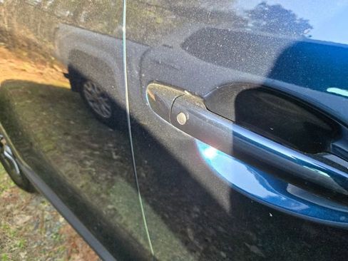 Used 2023 MAZDA CX-9 Touring image 3