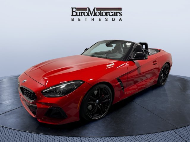 Used 2024 BMW Z4 M40i w/ Premium Package RWD image 1