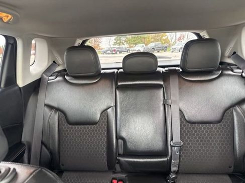 Used 2020 Jeep Compass Latitude image 18